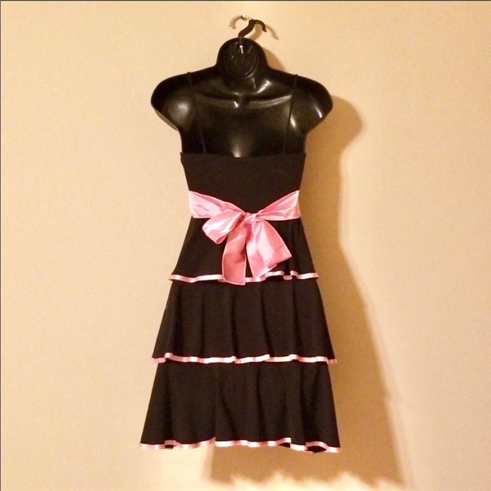 Taboo Elegant Short Dress, XS - Picture 3 of 4